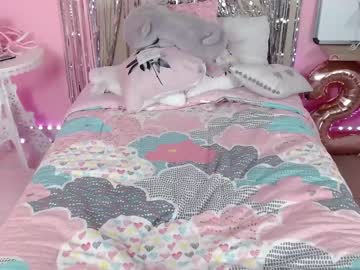 webcam girl little_effy18 live cam image #2415794