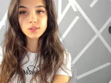 webcam girl babyaylin live cam image #11209431
