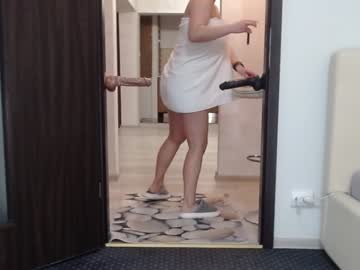 webcam girl carmela_fox live cam image #10929588