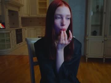 webcam girl shirleywhitney live cam image #8607826