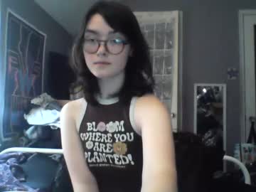 webcam girl soursou live cam image #8983285