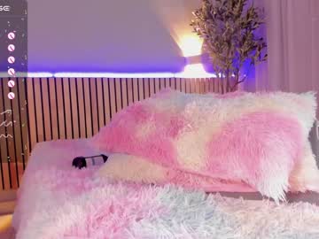 webcam girl little_effy18 live cam image #8861298