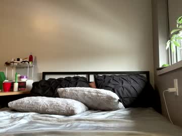 webcam girl pprincesskyliee live cam image #11230518