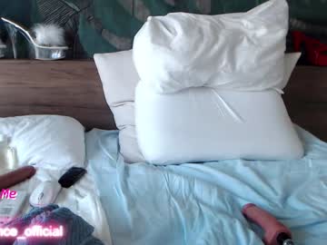 webcam girl curvyjules69 live cam image #2066761