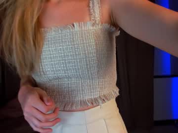 webcam girl milablush live cam image #5243484