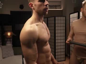 webcam man muscularfriend live cam image #11929991