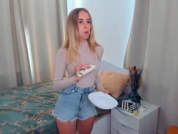 webcam girl sunshine_lorri live cam image #6347780
