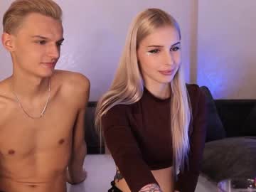 webcam couple alinalol live cam image #3893759