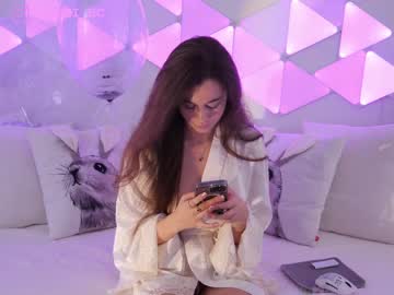 webcam girl taanni_bc live cam image #7139599