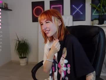 webcam girl agelina_summer live cam image #10361682