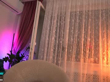webcam girl sweety_rinushka_ live cam image #12071313