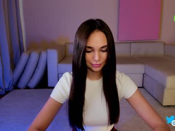 webcam girl hollyextra live cam image #5890744