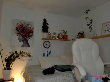webcam girl lindalovecam live cam image #196114