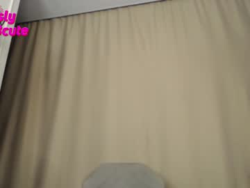 webcam girl cute18cute live cam image #9026370