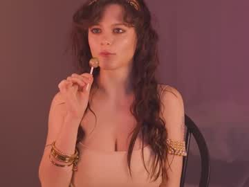 webcam girl lorienn live cam image #13011292