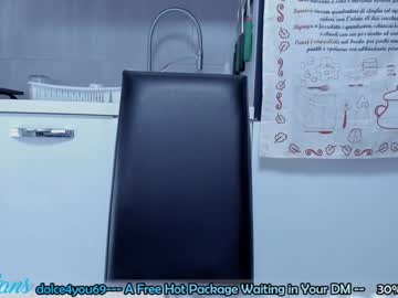 webcam girl dolce4you69 live cam image #7119264
