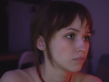 webcam girl diruriru live cam image #9423447