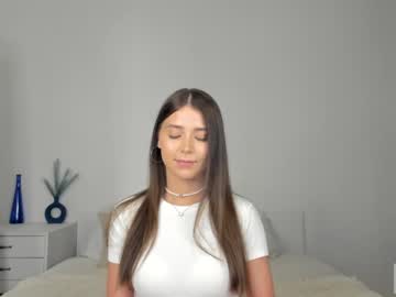 webcam girl violetta_finch live cam image #9519656