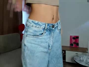 webcam girl sincere_shyness live cam image #12268431