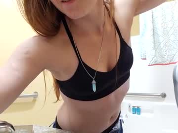 webcam girl shoret19 live cam image #11093302