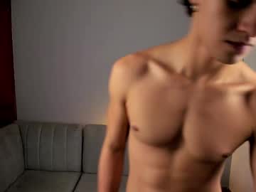 webcam man kens_boys live cam image #12338239