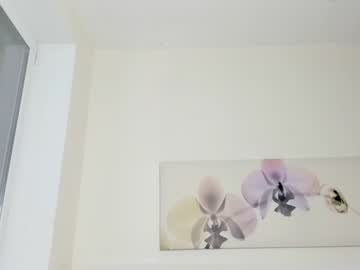 webcam girl infinite_reality live cam image #7618137