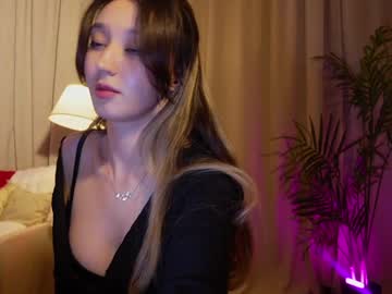 webcam girl sarasuo live cam image #12259862