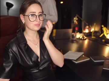 webcam girl xxx_downtown_xxx live cam image #232689