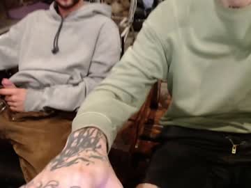 webcam man straighttattoedbasement live cam image #3757746