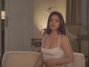 webcam girl _2strangers live cam image #9021064