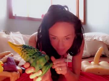 webcam girl lilrosiedoll live cam image #2510212