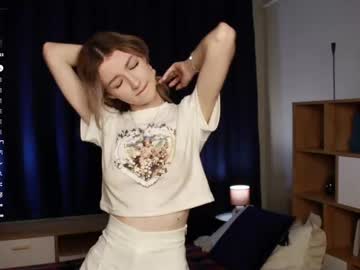 webcam girl whisperprincess live cam image #13007560