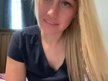 webcam girl smexxii93 live cam image #5312497