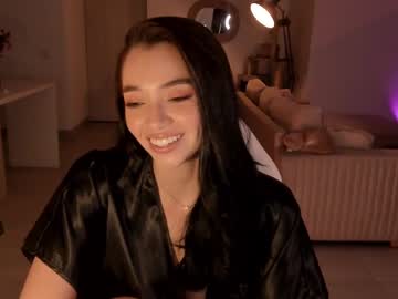 webcam girl scarlett__baker11 live cam image #12578947