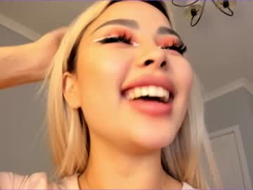 webcam girl bae_suz live cam image #575622