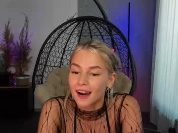 webcam girl notenoughtips live cam image #9757340