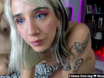 webcam couple sky_dominika live cam image #6392410