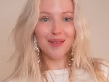 webcam girl my_stella live cam image #12305928