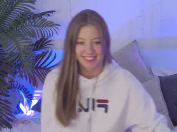 webcam girl emmaandjake live cam image #3519240