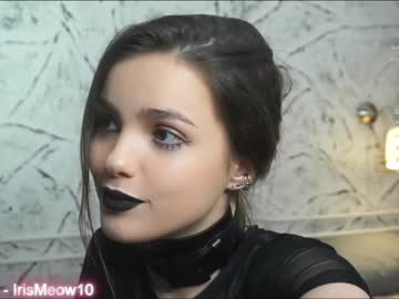 webcam couple emiliacourtney live cam image #8005295
