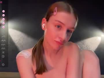 webcam tranny evie_may live cam image #9614974