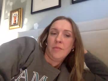 webcam girl rubmyclit22 live cam image #10633789