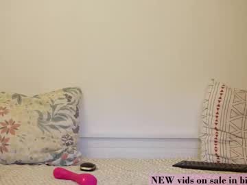 webcam couple joannadea live cam image #10112776
