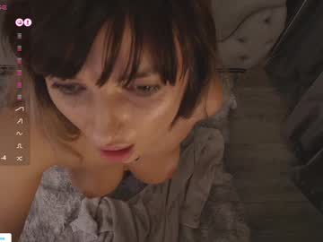 webcam girl aliessia live cam image #12800975