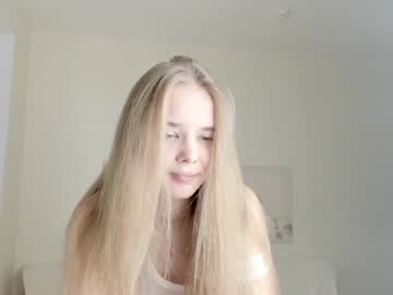 webcam girl infinite_reality live cam image #7867048