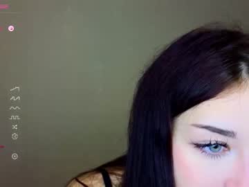 webcam girl minirini live cam image #7241095