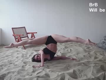 webcam girl _meganmeow_ live cam image #4100213