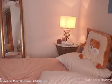 webcam girl bunnybonn1e live cam image #4677460