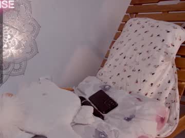 webcam girl careful_i_bite live cam image #10320972