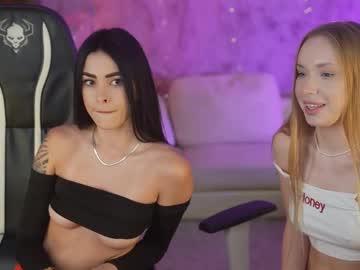 webcam couple bright_diamonds_054 live cam image #12543538